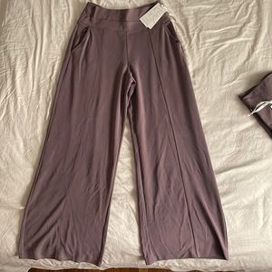 Athleta x Alicia Keys Wide Leg Pant - BRAND NEW WITH TAGS - L